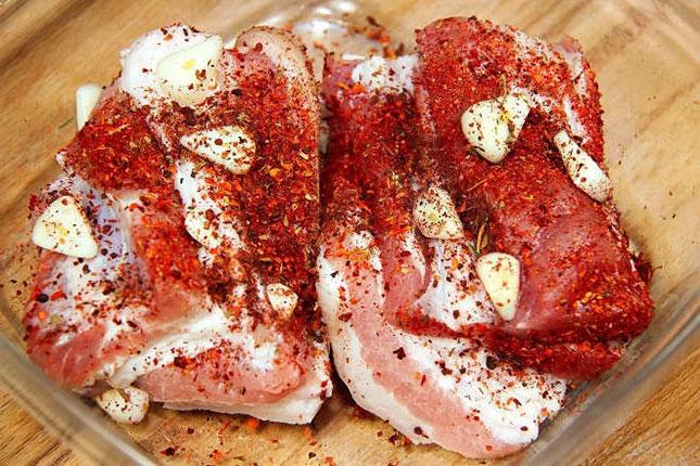Сухая засолка мяса для копчения